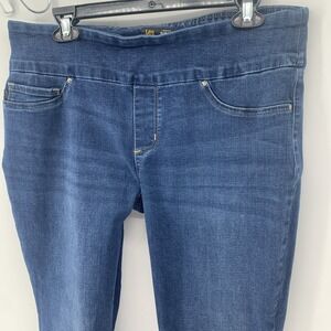 Women's Lee Slim Fit Mid Rise Sculpting Pull On Jeans 14 Medium Expedition